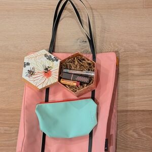 Clinique Mint and Red Accessory